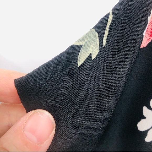 Metropolitan. New‎ York, women’s black floral mini. Dress size 10 - Picture 9 of 11